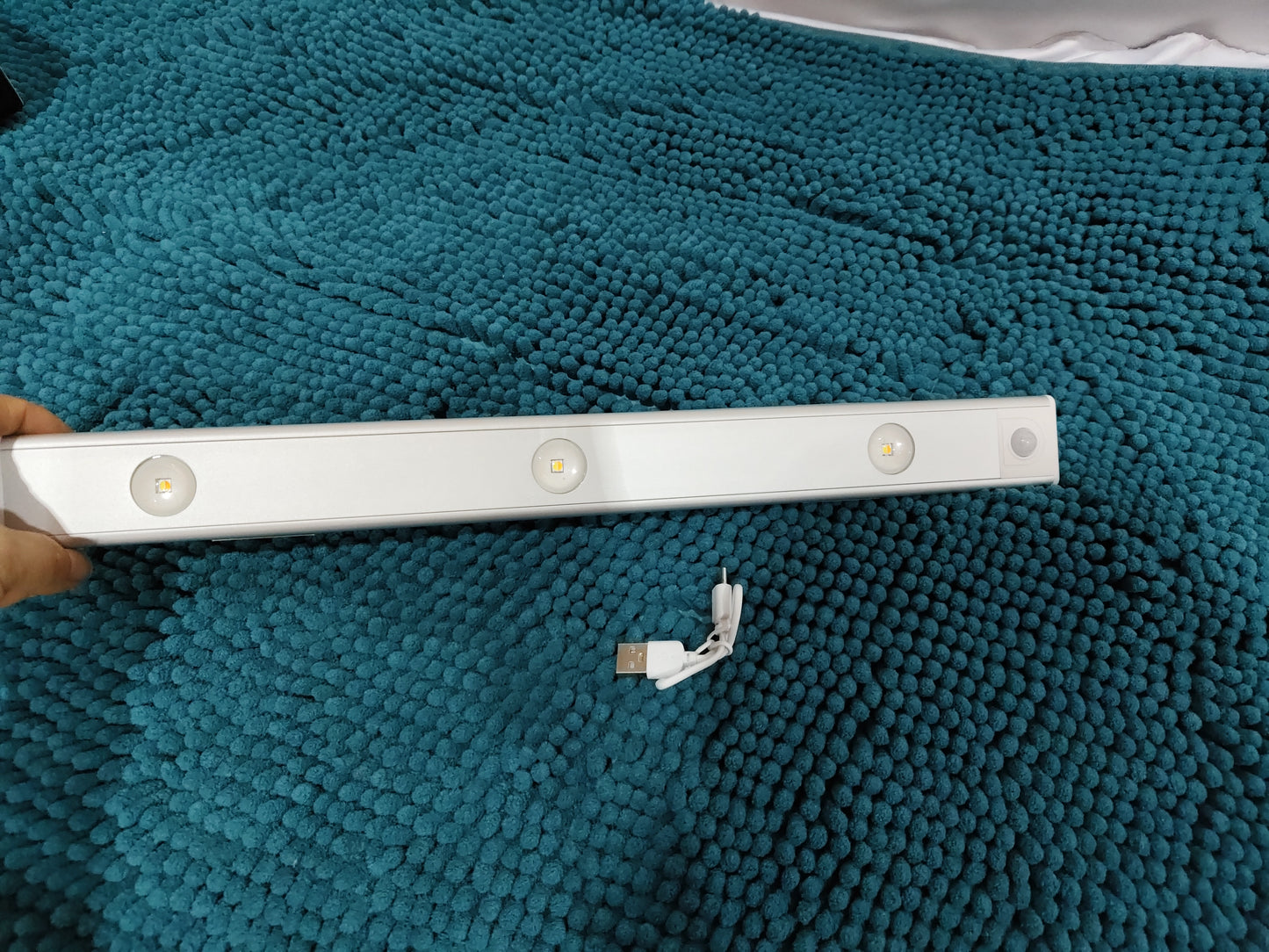 USB LED Night Light Motion Sensor Wireless Thin LED Wine Cooler Light For Kitchen Cabinet Bedroom Wardrobe Indoor Lighting