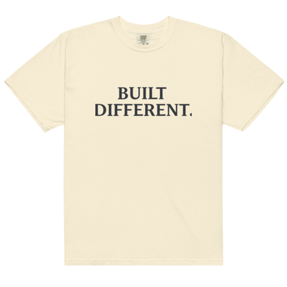 Camiseta Heavyweight Built Different