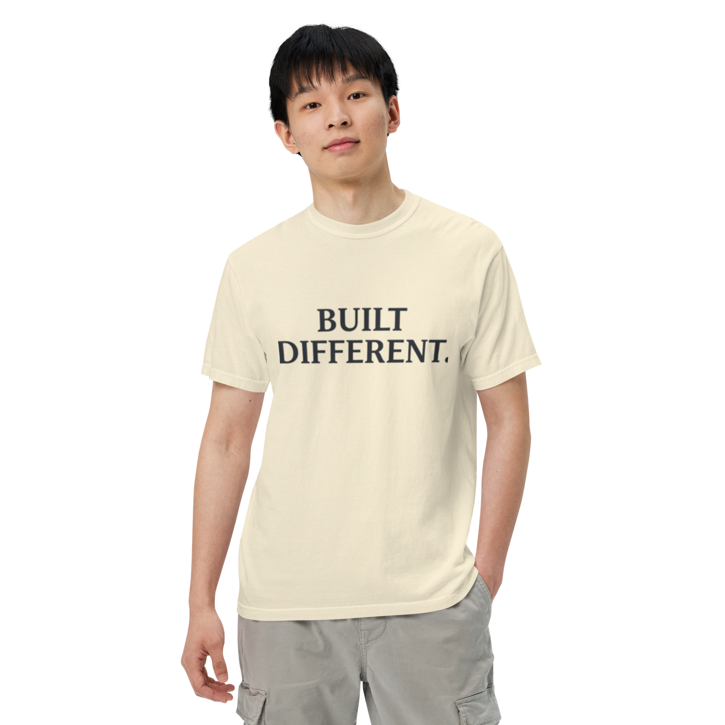 Camiseta Heavyweight Built Different