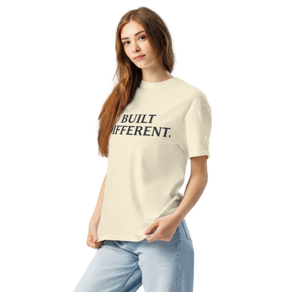 Camiseta Heavyweight Built Different