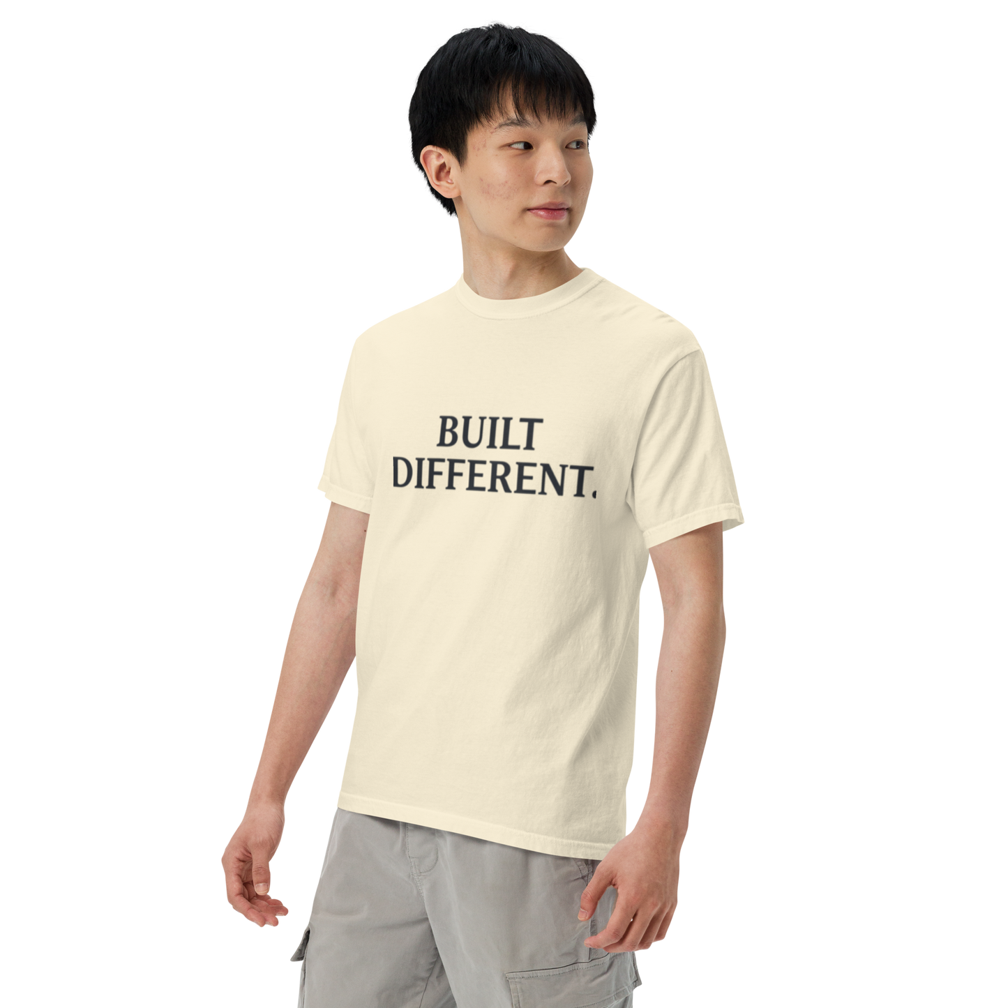Camiseta Heavyweight Built Different